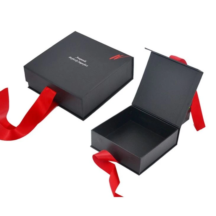Black Box Packaging